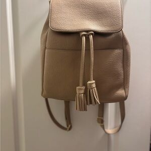 Elegant Tan Leather Backpack